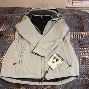 Gerry Softshell Jacket sz L NWT in color iron
